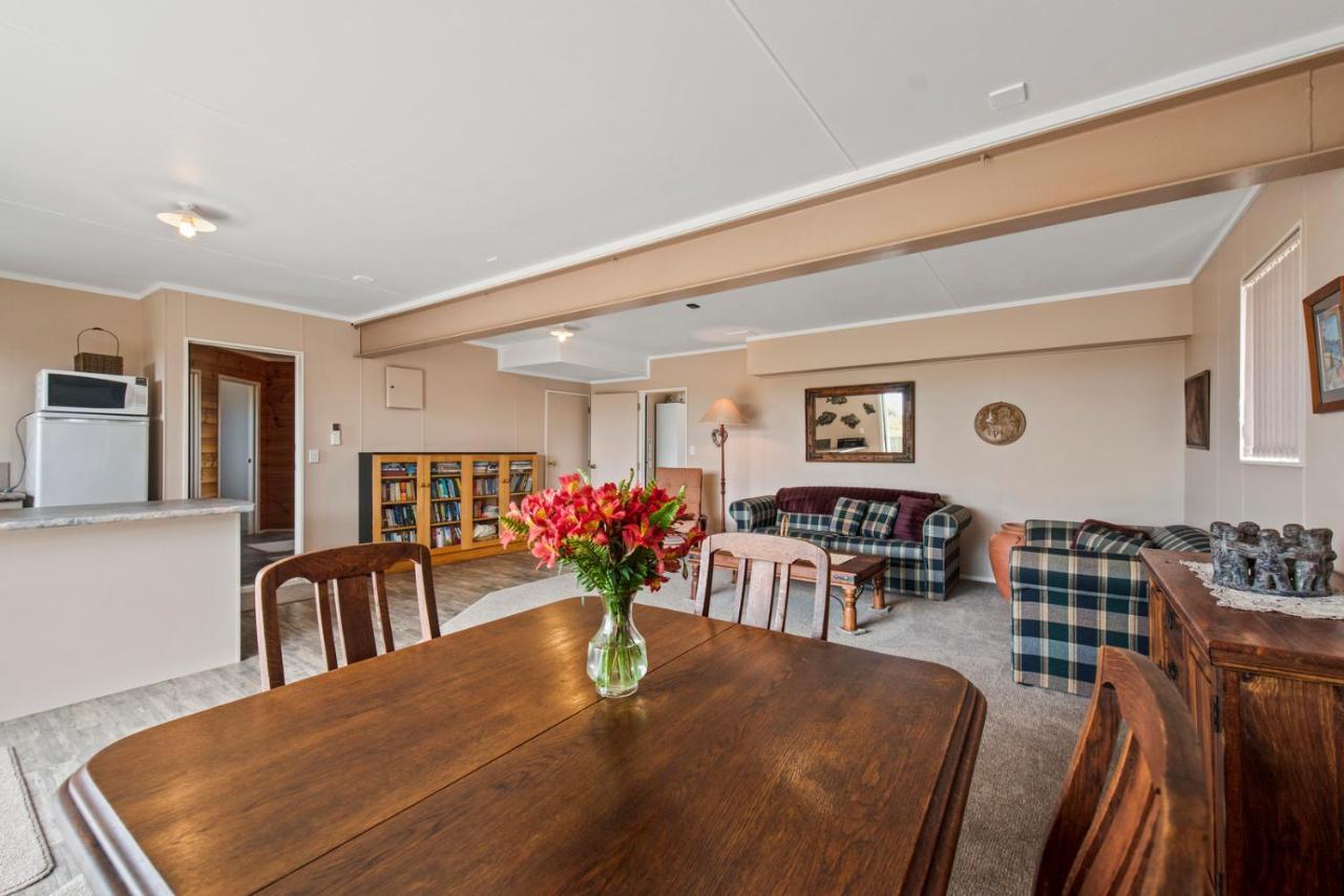 Oceanside Bach - Mount Maunganui Holiday Home Kültér fotó