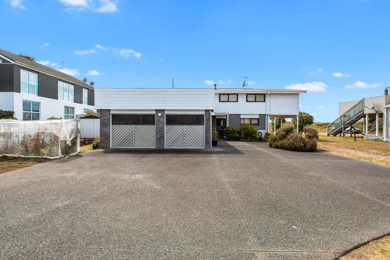 Oceanside Bach - Mount Maunganui Holiday Home Kültér fotó